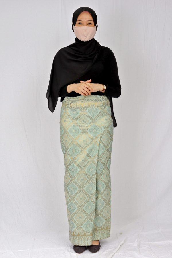 raeesa-skirt-green-front