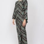 rozita-black-side