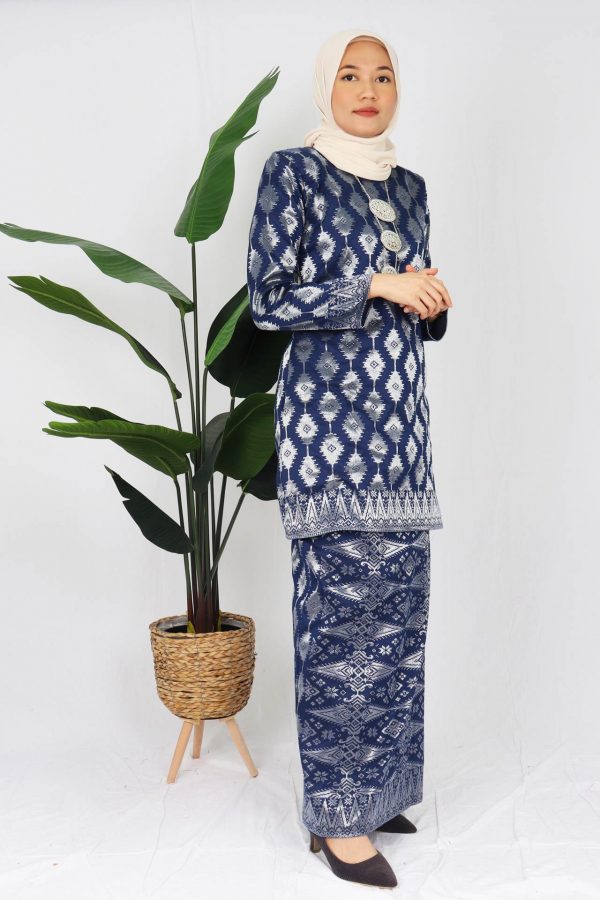 kayra-kaktus-navy-moden-side